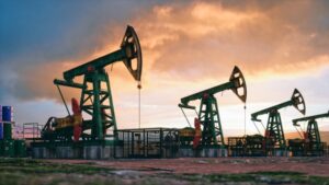 Trump Aims to Refill Petroleum Reserve with Venezuelan Crude Oil - USA Works - USA Works Trump plans to refill U.S. emergency oil reserve with Venezuelan crude (USO:NYSEARCA)