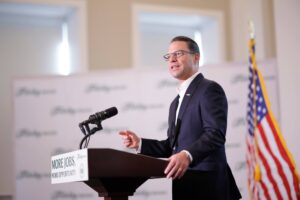 Governor-Shapiro-Attends-Ribbon-Cutting-of-New-Fidelity-Bank-Corporate-Center-1jpg - USA Works - USA Works